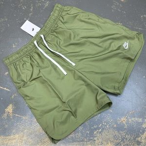 Nike Sportswear Shorts Woven Alligator Green DM6829-334 Large NSW Essentials